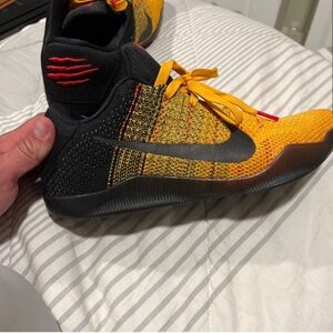 Kobe Elite 11 Bruce Lee